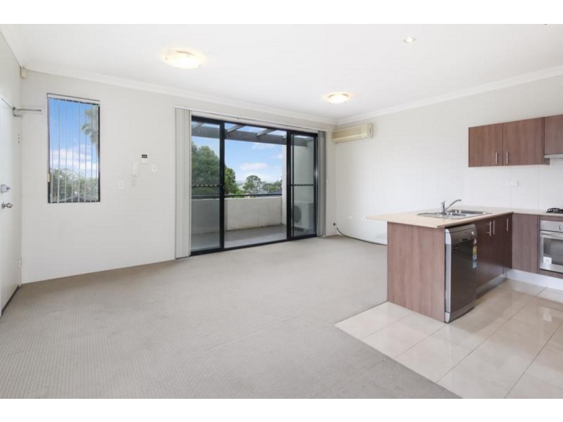 17/3-5 Talbot Street, Guildford NSW 2161
